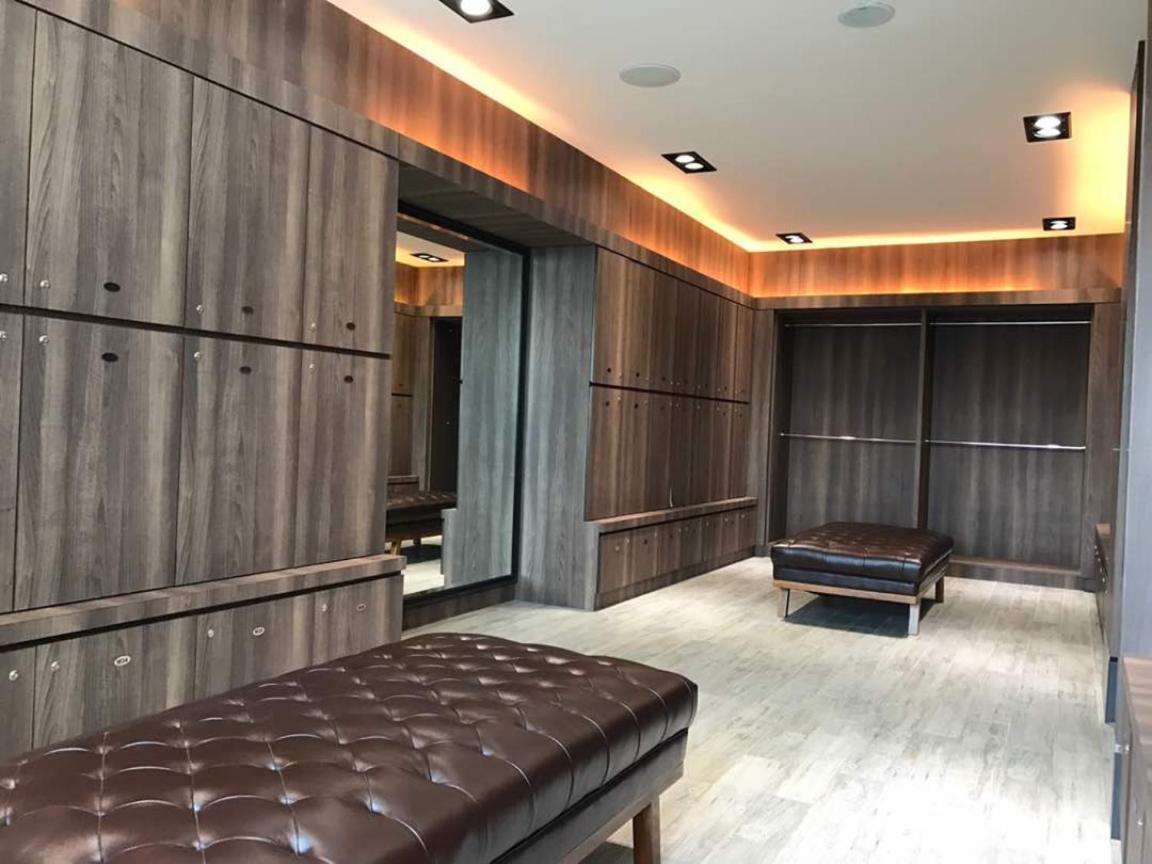 B.Suites 21 Кота-Кинабалу Экстерьер фото